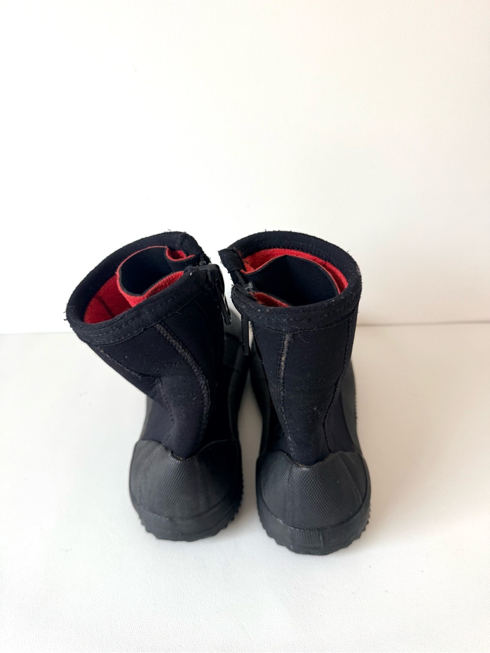 Neoprene Black Dive Paddle Boots with Grip Sole Water Sports Boots Shoes - Picture 3 of 8